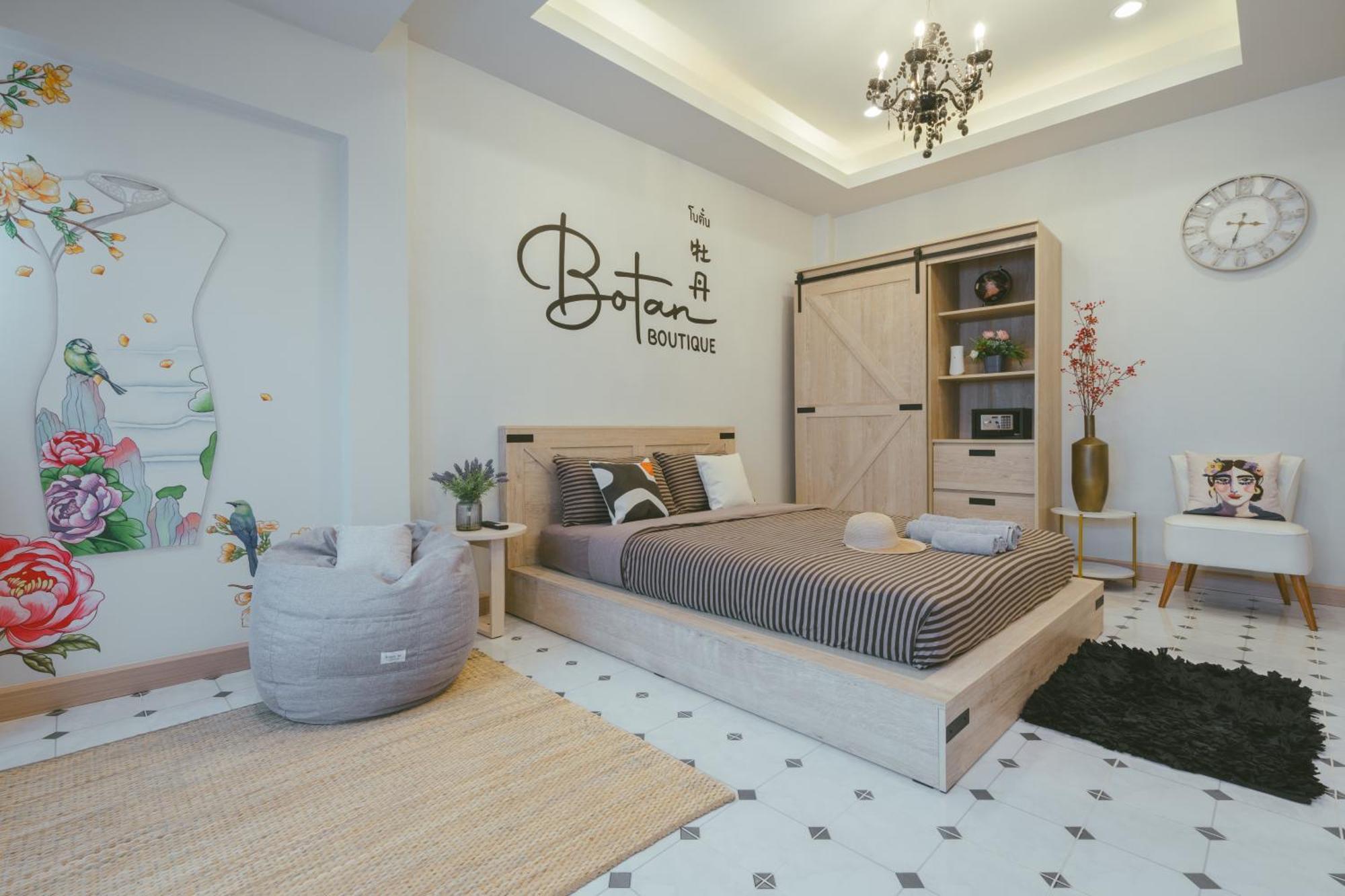 Botan Boutique Hotel Patong Exteriör bild
