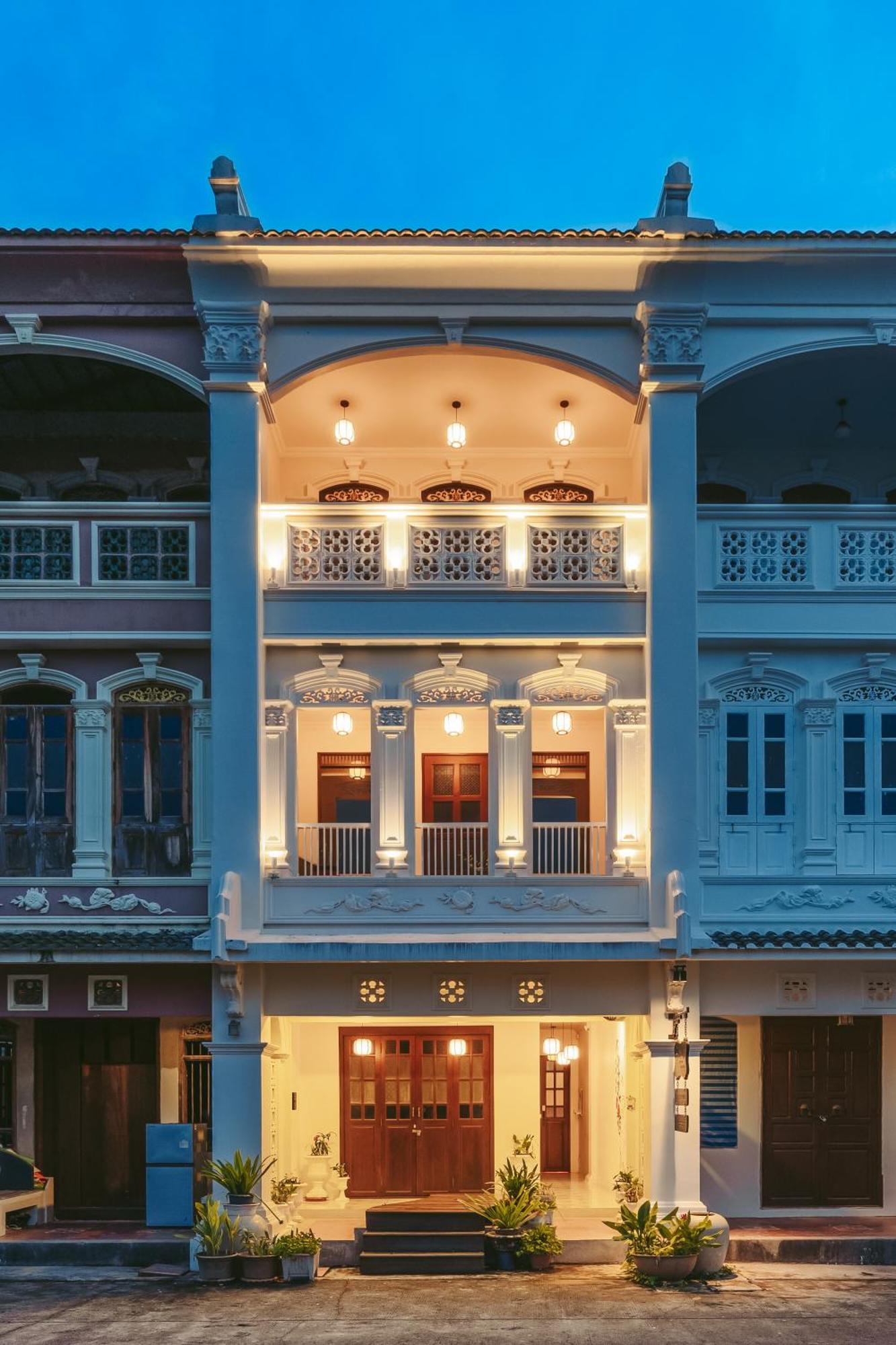Botan Boutique Hotel Patong Exteriör bild