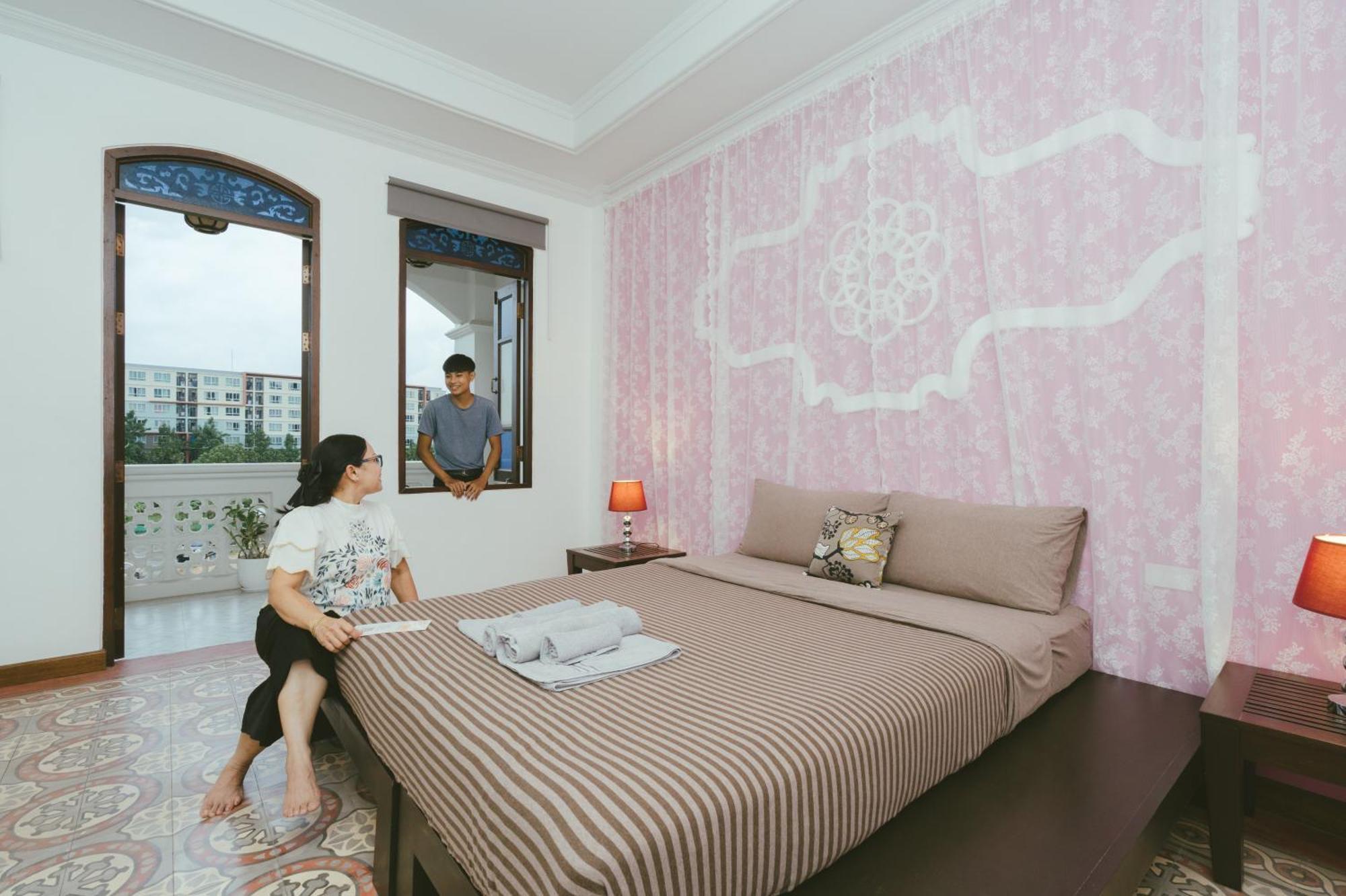 Botan Boutique Hotel Patong Exteriör bild