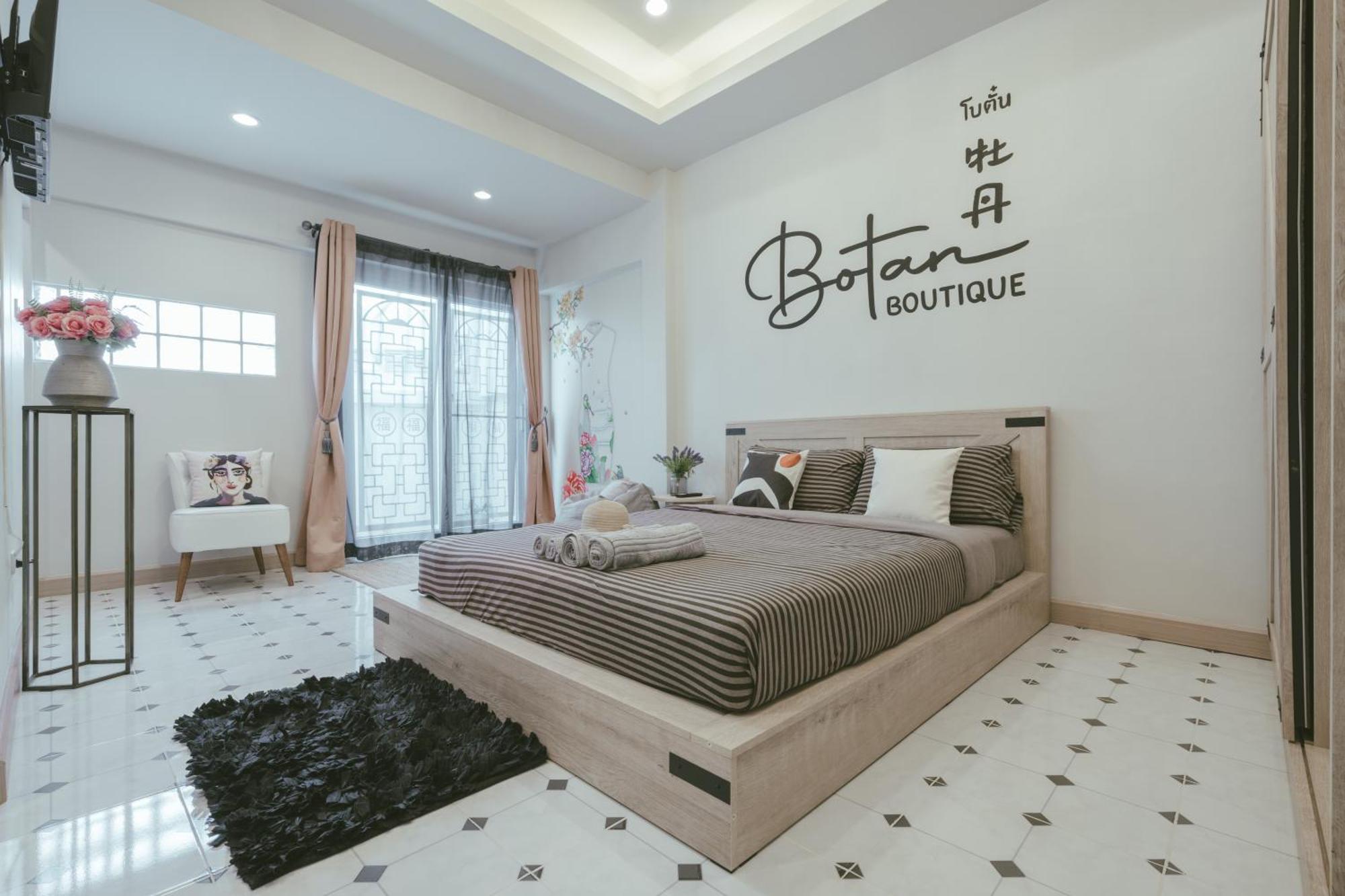 Botan Boutique Hotel Patong Exteriör bild